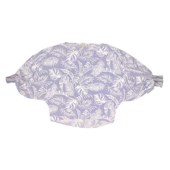 Vine & Love Tapered Smocked Cuff Round Neck Top Women's Medium - Picture 2 of 8